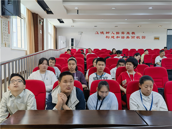 d12b9b75a7874496882abe356f9bd56f.jpg